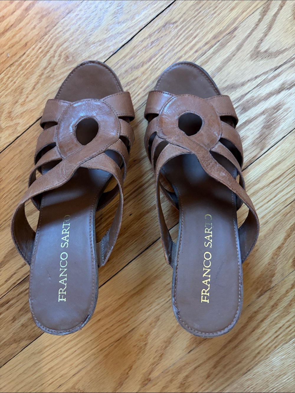 NWOT Franco Sarto Brown Leather Circle Cutout wedge Sandals
